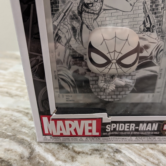 Marvel Spider-Man Funko Pop Comic Cover - Picture 4 of 5